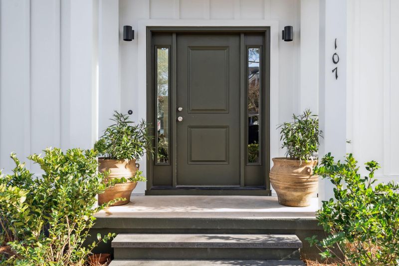 107 May Ln, Mount Pleasant, SC 29464