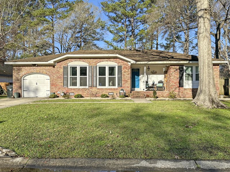 105 Tiffany Ln, Summerville, SC 29485