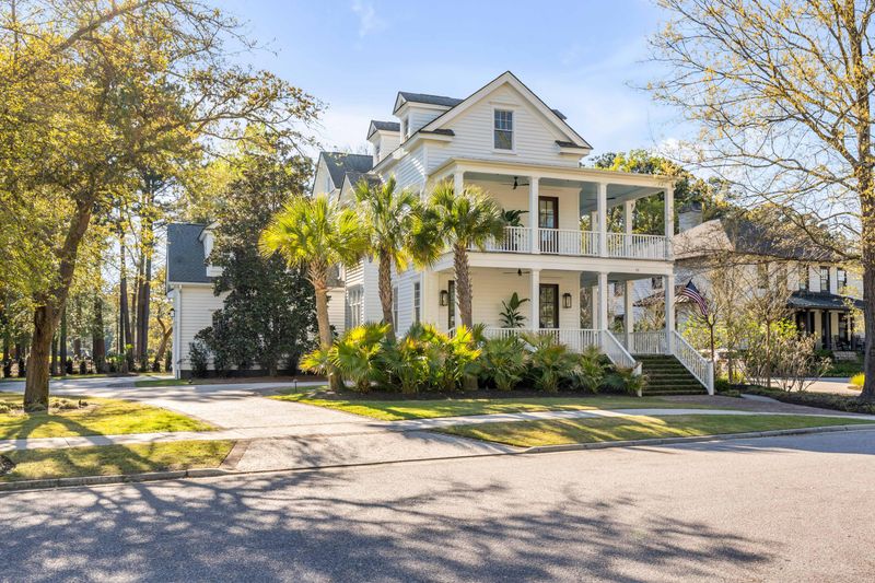 11 Dalton St, Charleston, SC 29492