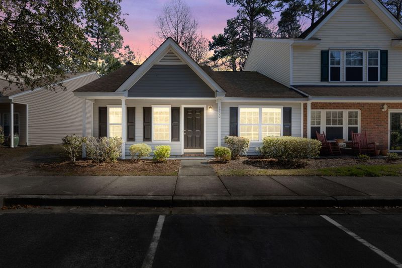 1200 Pine Bluff Dr, Summerville, SC 29483