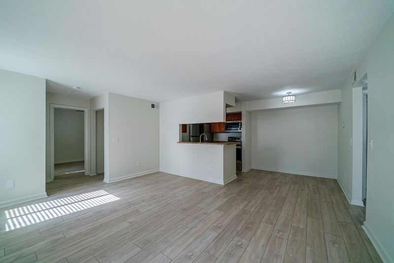 1481 Center Extension St #1606, Mount Pleasant, SC 29464
