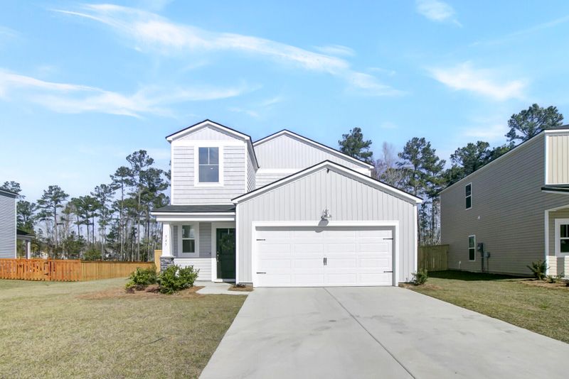 545 Spanish Wells Rd, Summerville, SC 29486