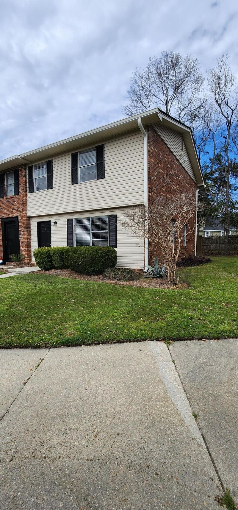 415 Parkdale Dr #16f, Charleston, SC 29414