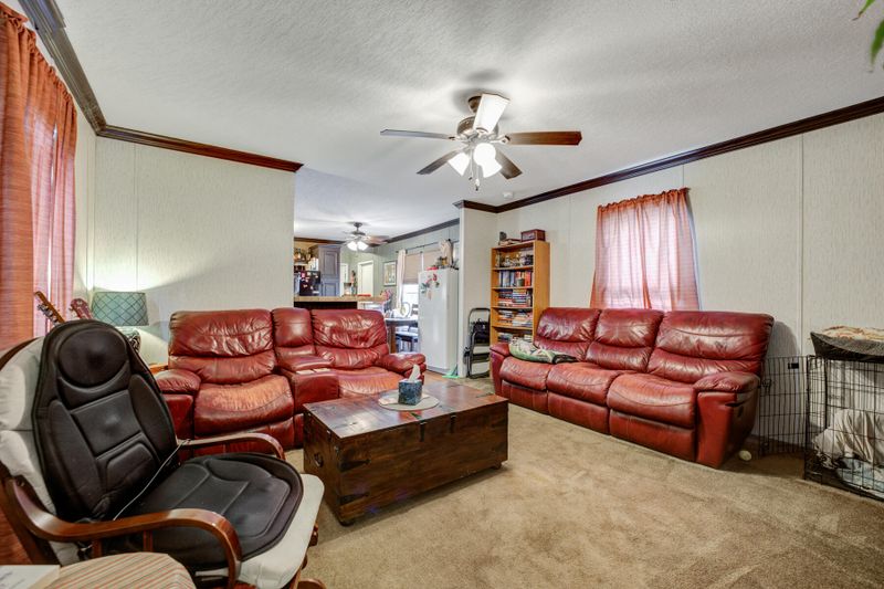 6110 Roper Run Rd, Ravenel, SC 29470