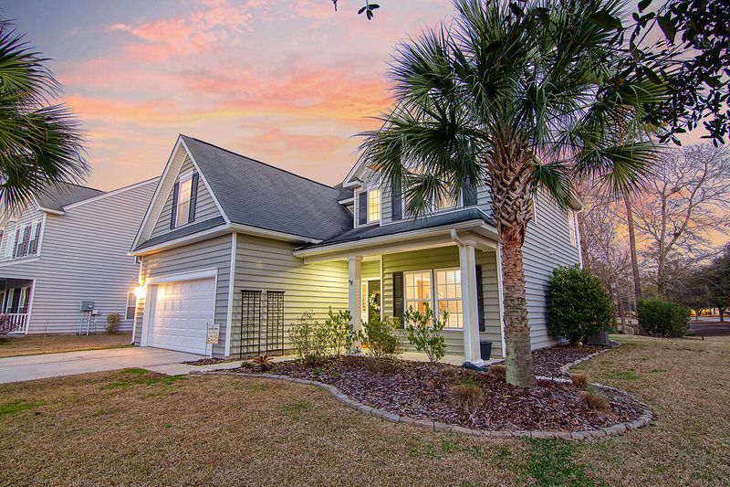 5273 Mulholland Dr, Summerville, SC 29485