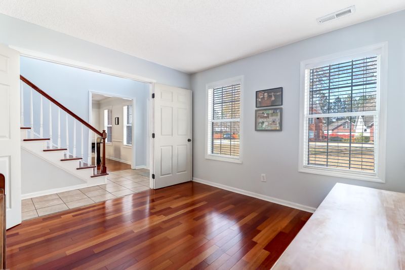 111 Jillian Cir, Goose Creek, SC 29445