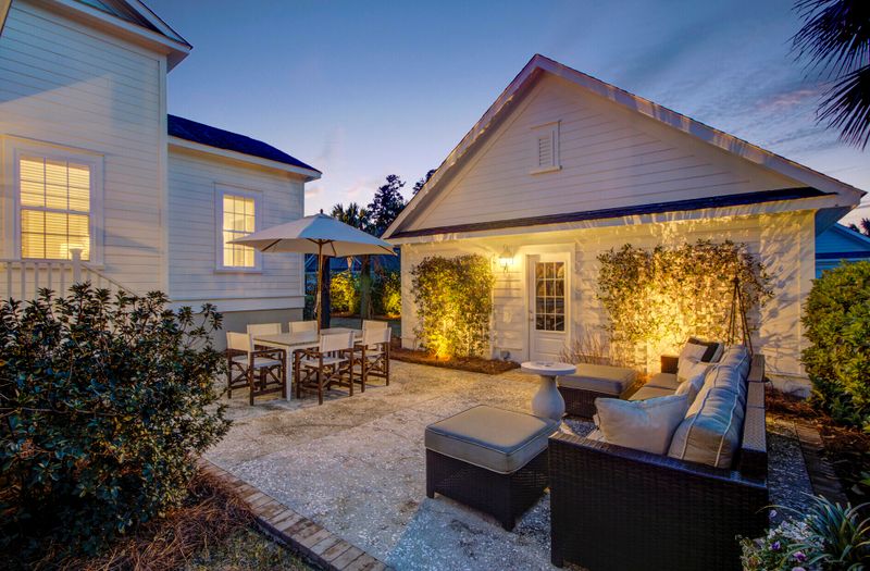 1541 Eastham Ln, Mount Pleasant, SC 29466