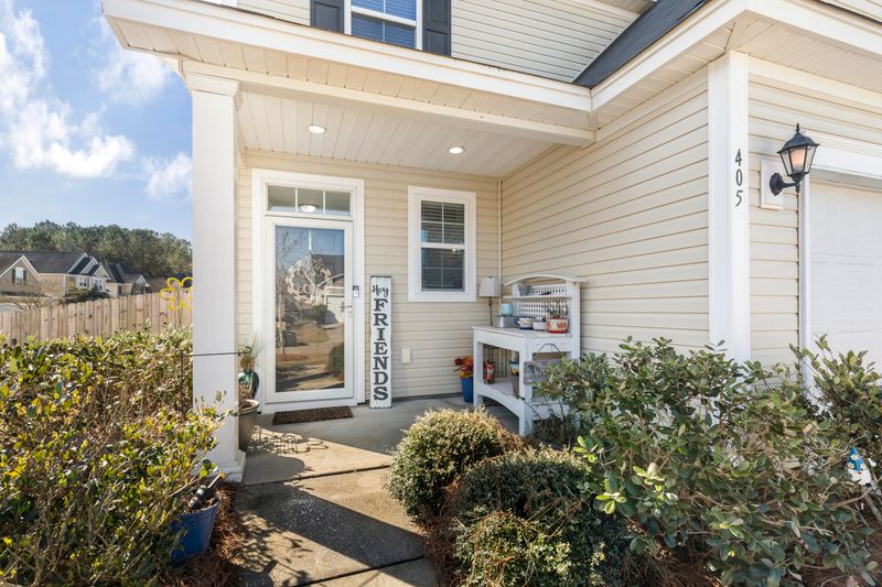 405 Stoney Field Dr, Moncks Corner, SC 29461