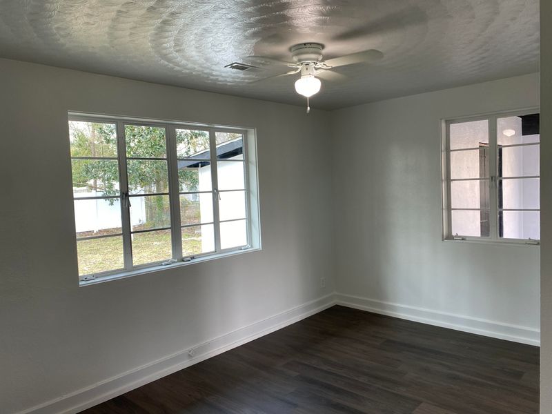33 Briarcliff Dr, Charleston, SC 29407