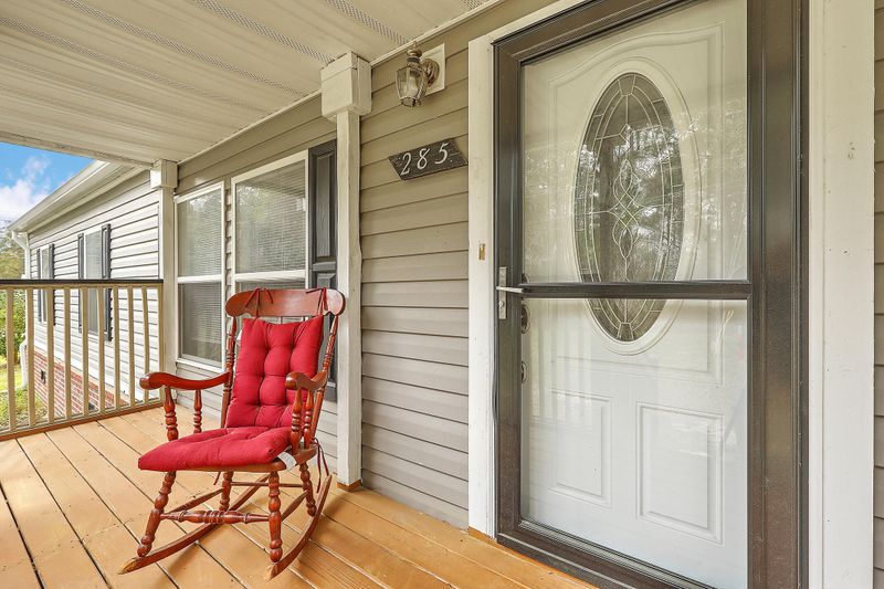 285 Orangeburg Rd, Summerville, SC 29483