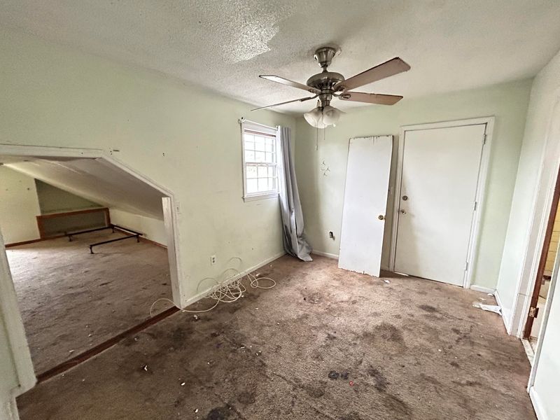 7654 Ovaldale Dr, North Charleston, SC 29418