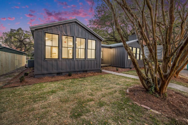 34 Wedgepark Rd, Charleston, SC 29407