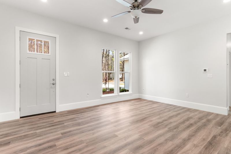 119 Pike Dr, Summerville, SC 29483