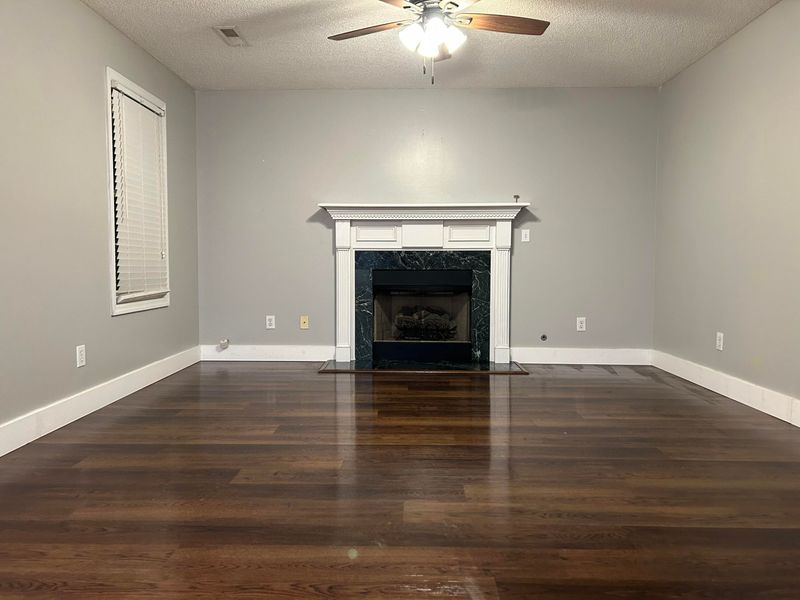 216 Hamlet Cir, Goose Creek, SC 29445