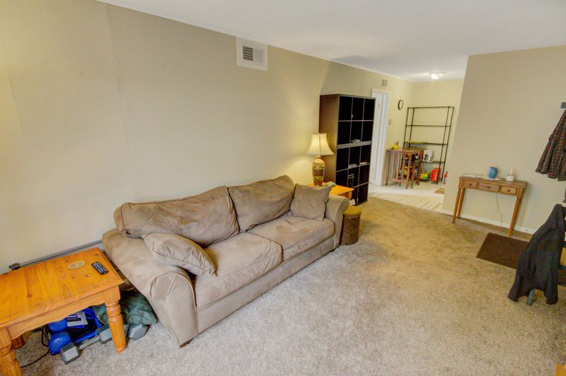 640 Cornell St #C36, Charleston, SC 29407