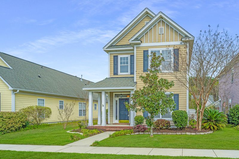 108 Foxglove Ave, Summerville, SC 29483