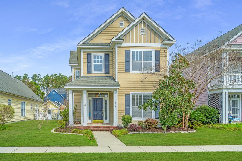 108 Foxglove Ave, Summerville, SC 29483