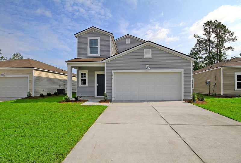 711 Pine Warbler Dr, Moncks Corner, SC 29461
