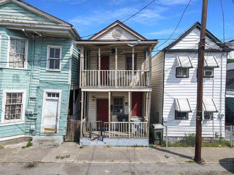 86 Hanover St, Charleston, SC 29403