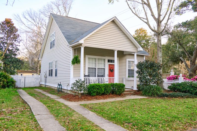 2300 Chadbury Ln, Mount Pleasant, SC 29466