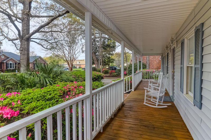 1349 Hidden Lakes Dr, Mount Pleasant, SC 29464