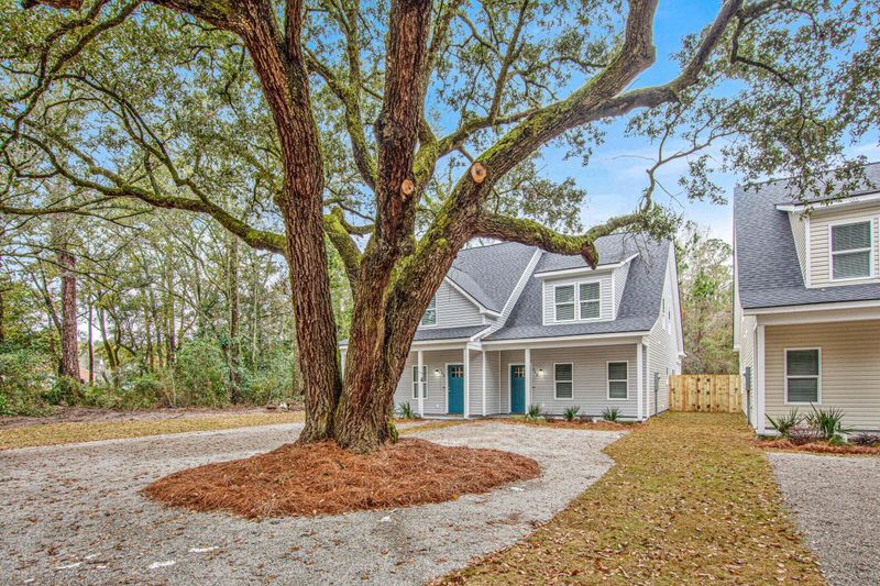 113 West Broad St, Summerville, SC 29485