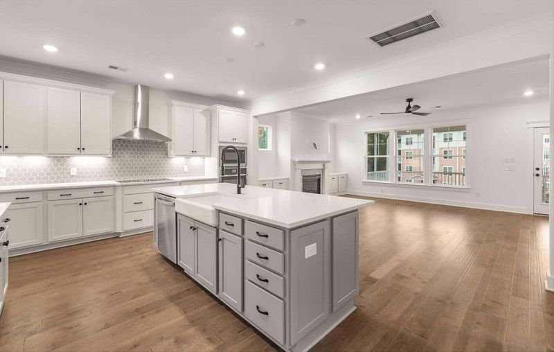 7037 Elm Tree Ln, Johns Island, SC 29455