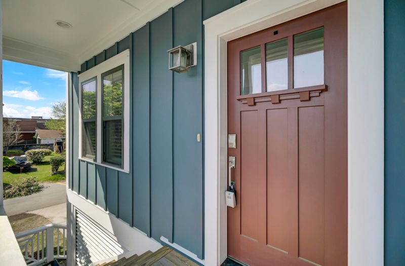 24 Orrs Ct, Charleston, SC 29403