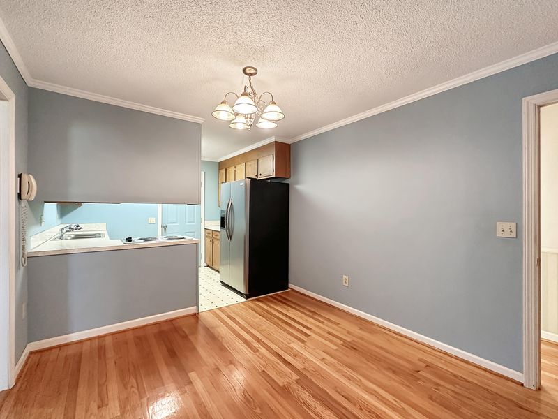 122 Ellen St, Goose Creek, SC 29445