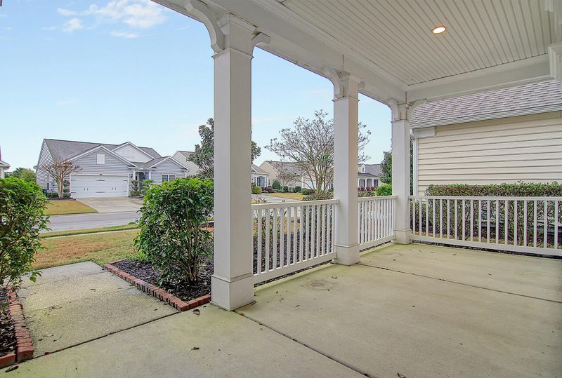 569 Tranquil Waters Way, Summerville, SC 29486