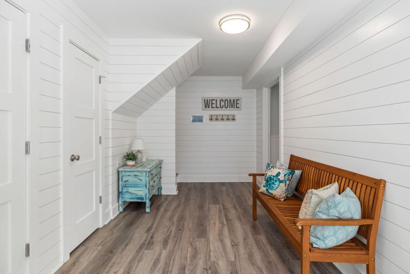 906 Carolina Blvd, Isle Of Palms, SC 29451