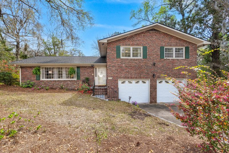 4515 Withers Dr, North Charleston, SC 29405