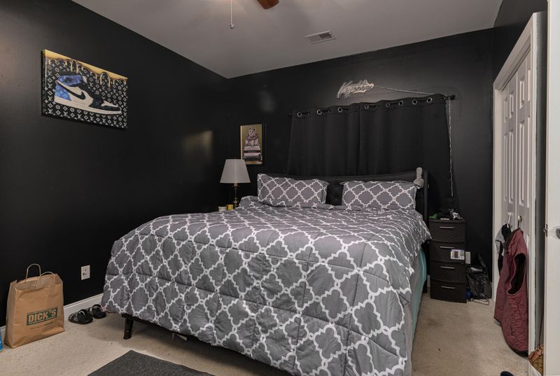 100 Venezia Ct, Ladson, SC 29456