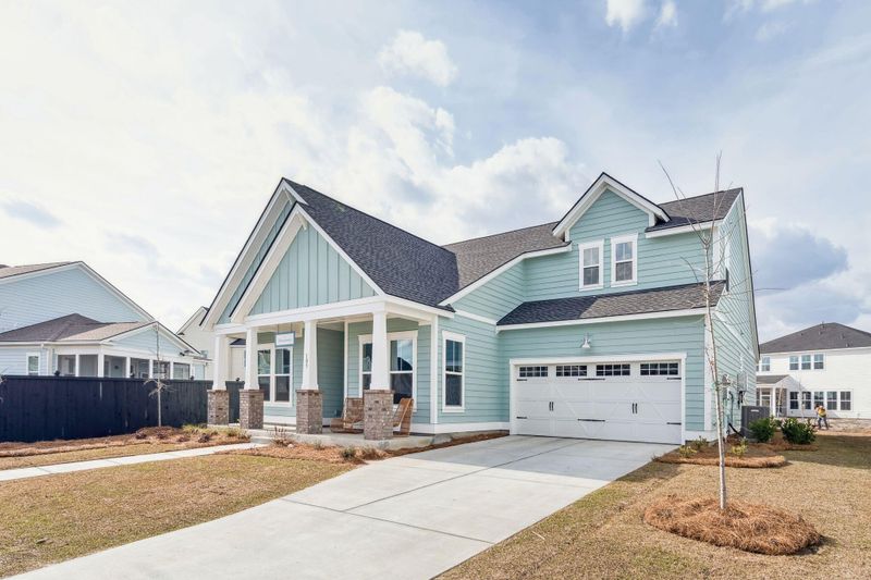 103 Medford St, Summerville, SC 29486