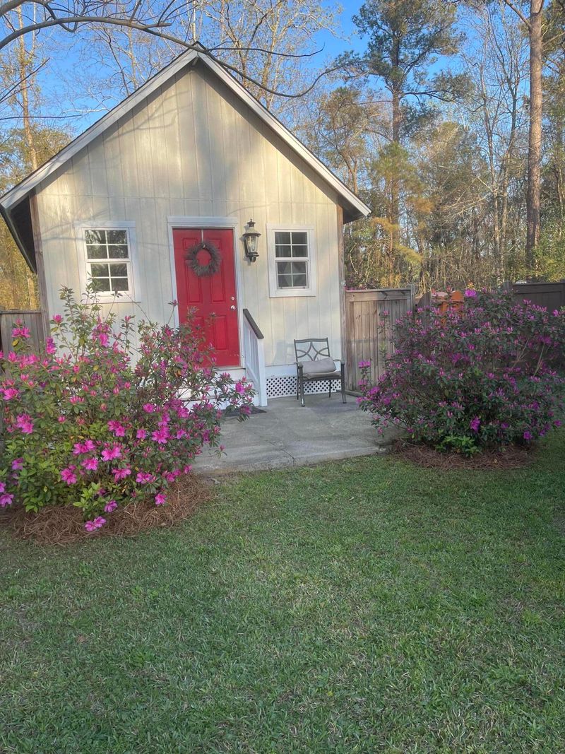 129 Giles Dr, Goose Creek, SC 29445