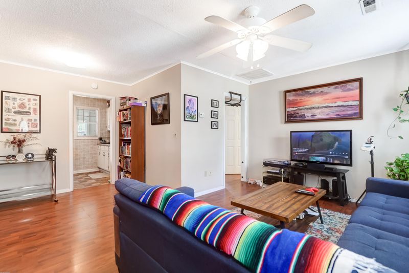 4630 Oakwood Ave, North Charleston, SC 29405