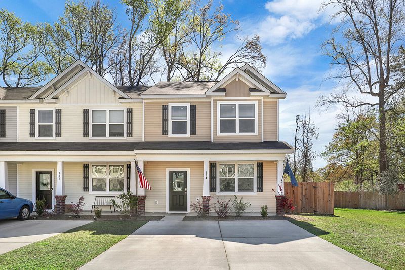 184 Spencer Cir, Summerville, SC 29485