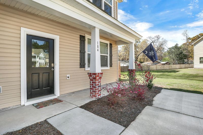 184 Spencer Cir, Summerville, SC 29485