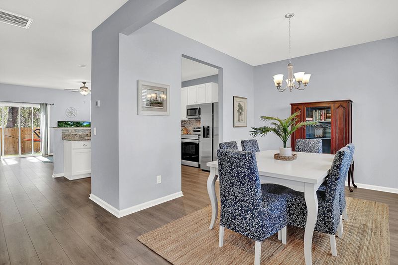 184 Spencer Cir, Summerville, SC 29485