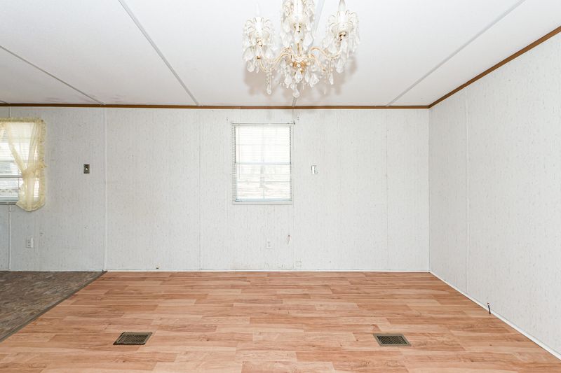 193 Hill St, Summerville, SC 29483
