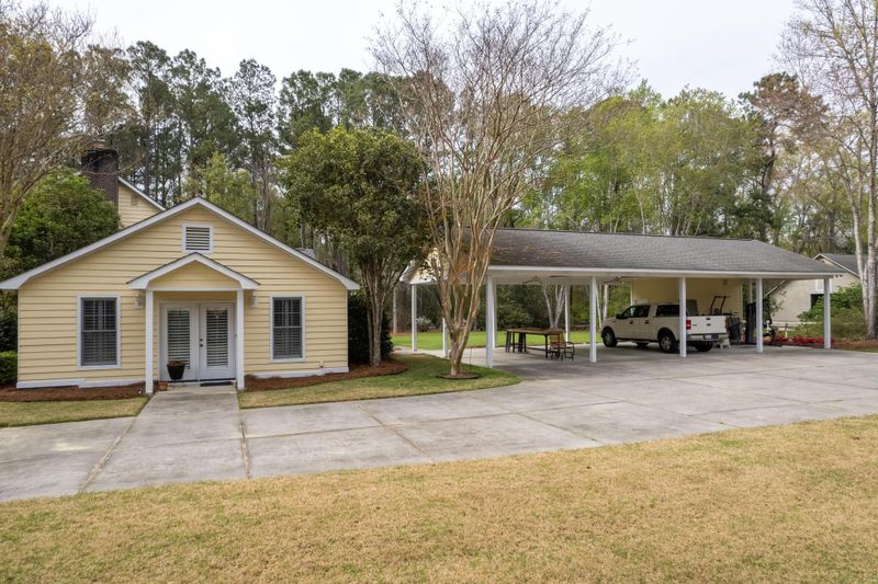 105 Quarter Horse Cir, Summerville, SC 29483