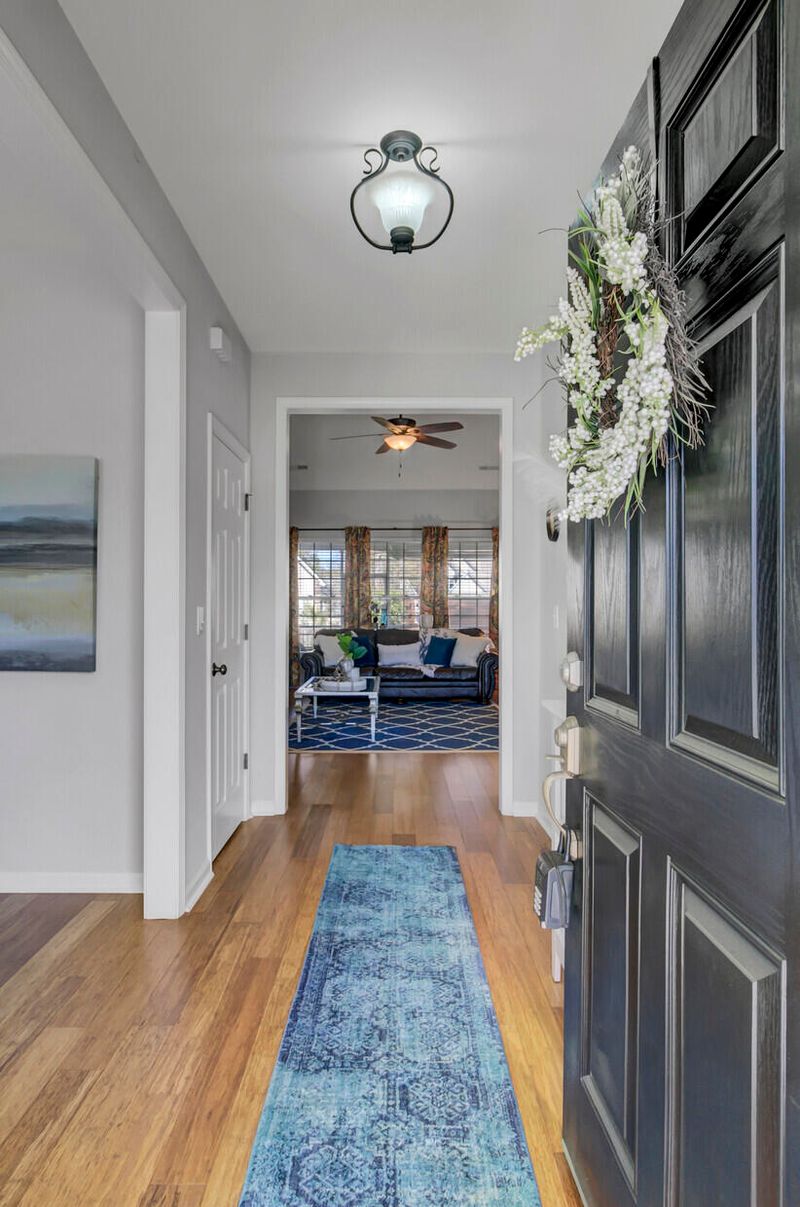 3008 Saintsbury Cove Dr, Charleston, SC 29414