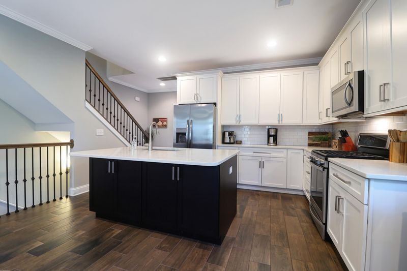 324 Etiwan Pointe Dr, Mount Pleasant, SC 29464