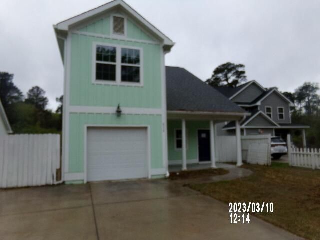 516 E Richardson Ave, Summerville, SC 29485