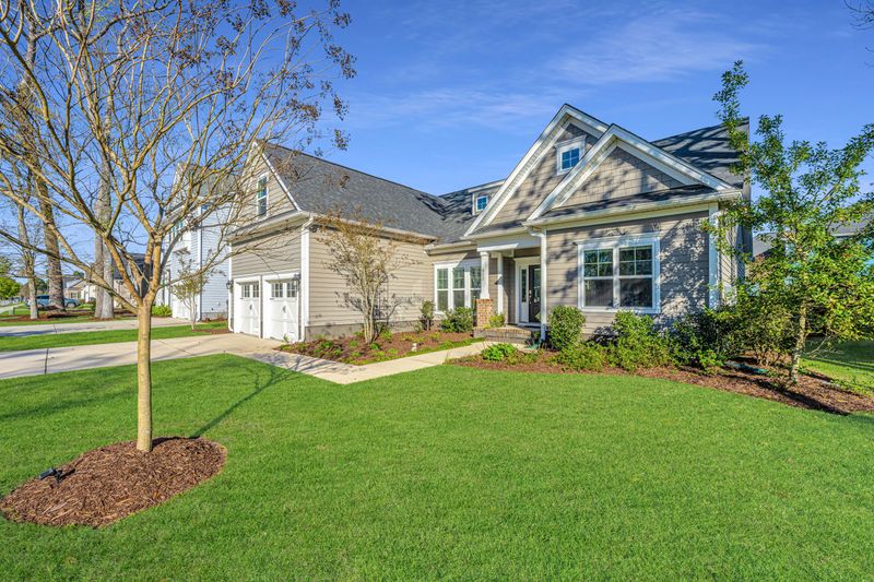 852 Shutes Folly Dr, Charleston, SC 29412
