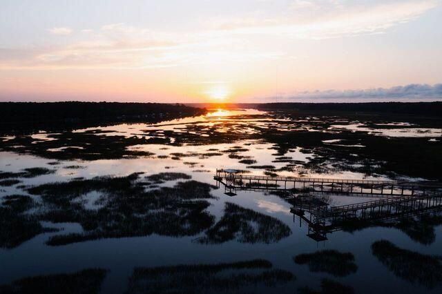 1704 Crab Bank Dr, Mount Pleasant, SC 29466