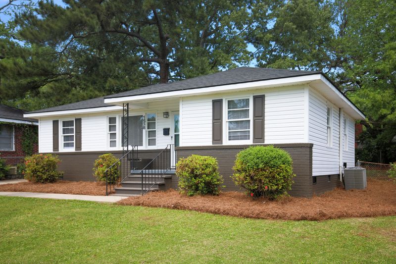 1538 Marietta St, North Charleston, SC 29406