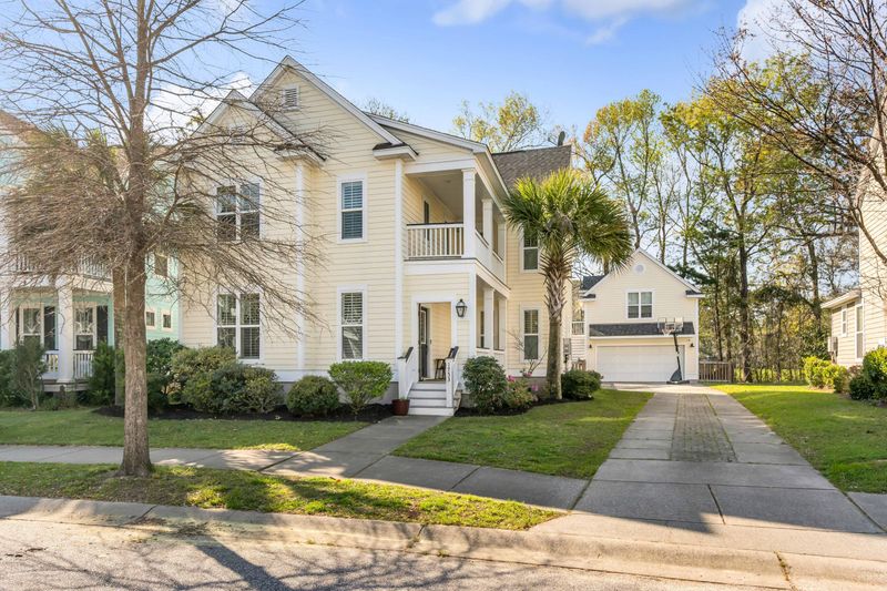 1753 Manassas Dr, Charleston, SC 29414