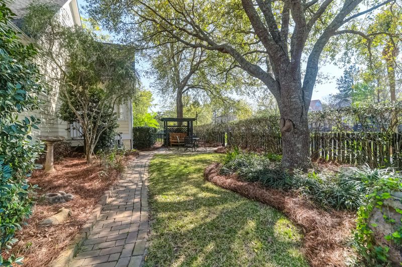 1156 Blakeway St, Charleston, SC 29492
