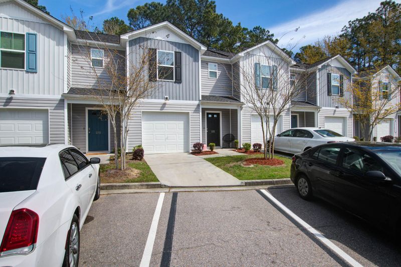 272 Jackson St, Goose Creek, SC 29445